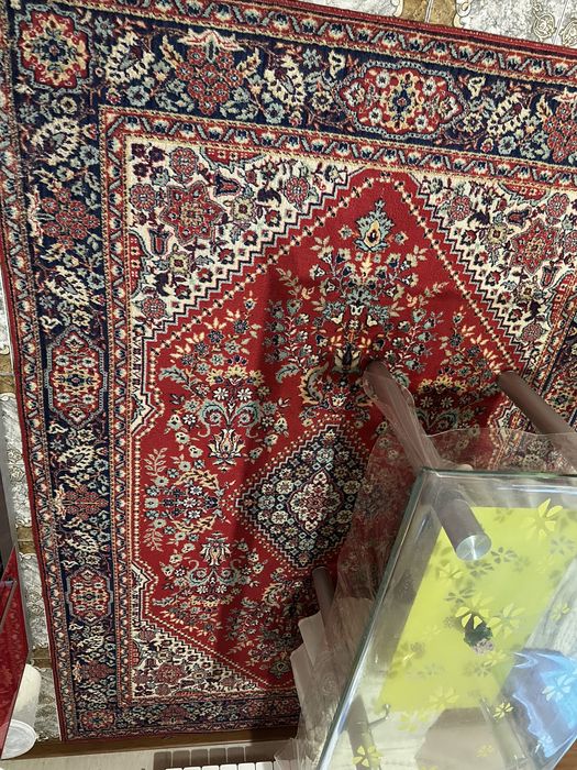 Продам Ковры Срочно разные