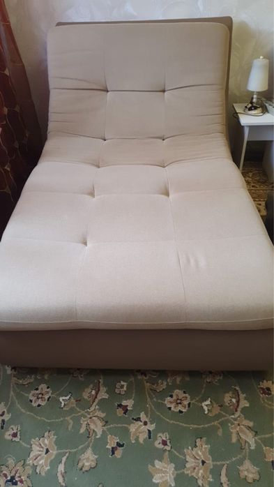 Продам красивый новый диван