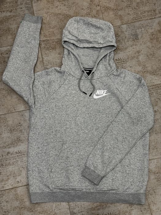 Мъжки спортни горници и тениски