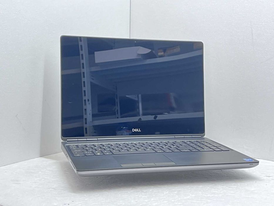 реновиран Mobile Workstation Dell Precision 7560 15.6" Touch i7-11850H 32GB 1020GB клас А с Гаранция