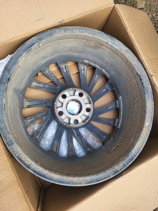 Продам 3 диска в отличном состоянии