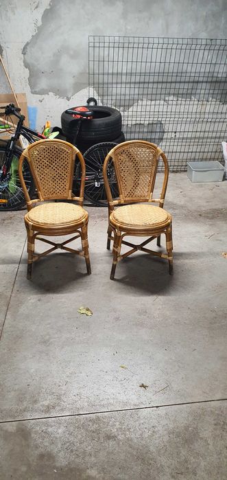 Ратанови столове 2бр.