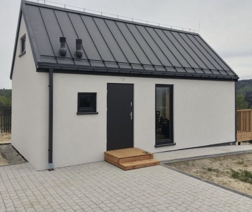 Vand case modulare la cerinta clientului