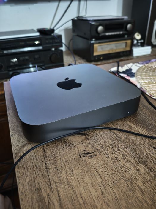 ⭕️ Macmini 2018 16GB,512GB SSD Mac & Win Apple Mac mini 2018 (i7, 16GB RAM, 256 SSD) – Funcționează perfect