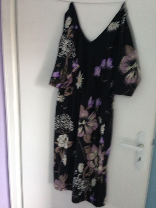 Дамски рокля и нов блузон