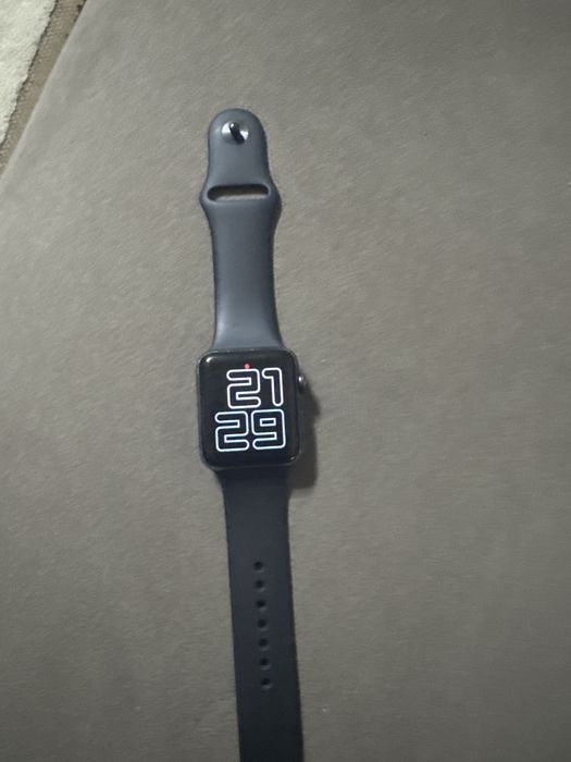 Продаеться apple watch series 3