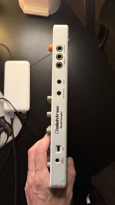 Elektron Model Samples