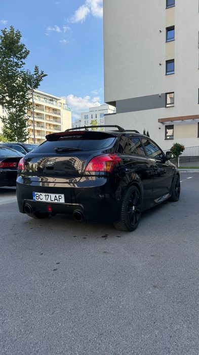 Vând Kia ceed, an 2009, motor 1.6 benzină