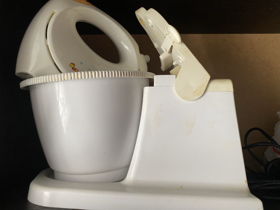 Продам бытовые техники на запчасти