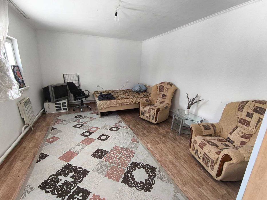 Сдам в аренду 1 комнатную квартиру (Частный дом)