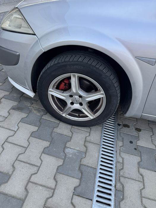 Renault megane 2 /an 2006 /1,6 benzina + GPL omologat 2032