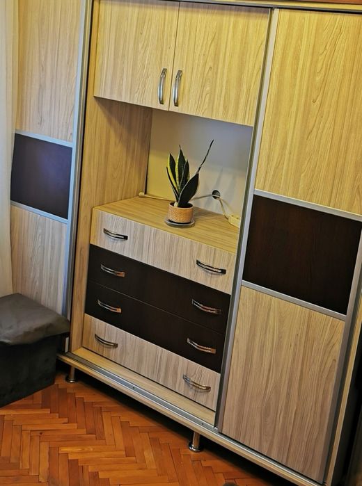 Vând apartament 2 camere în Vlaicu-Fortuna.