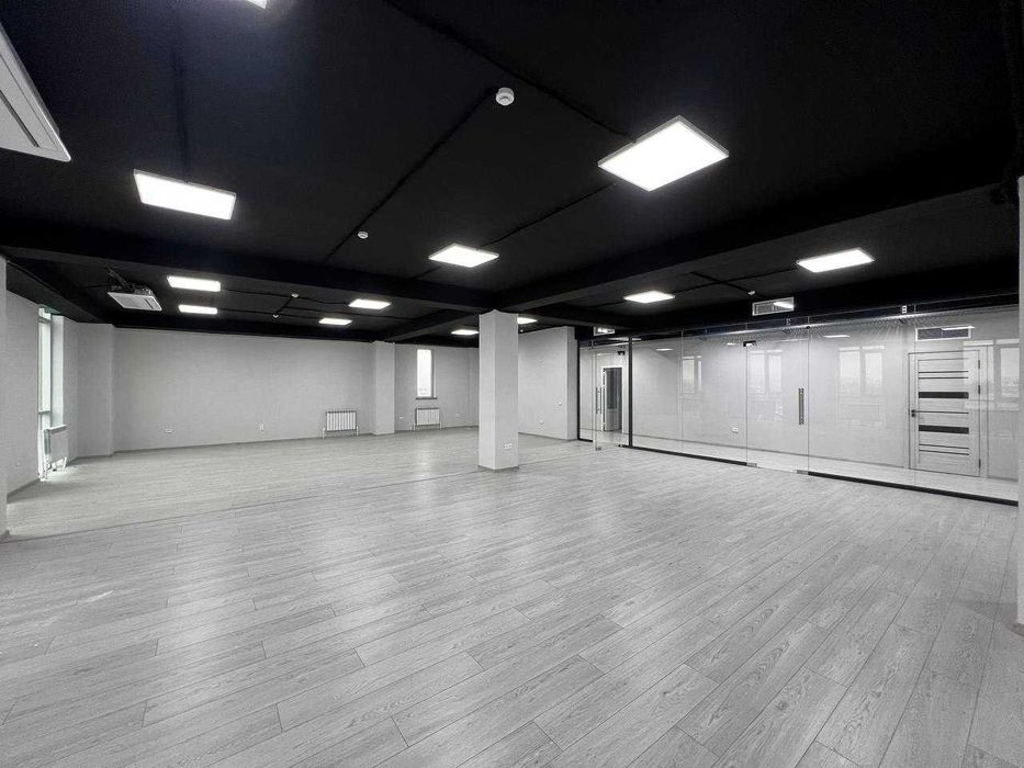 Аренда офисного помещения на Сквере. Центр Ташкента