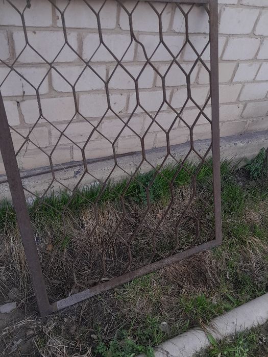 Решётки на окна .