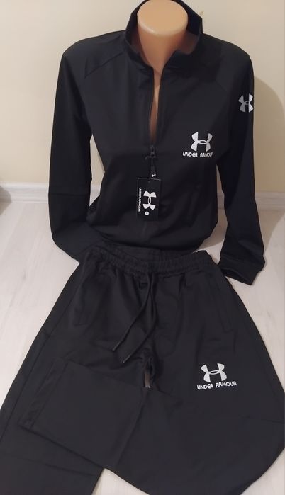 Trening dama si bărbați Under Armour.
