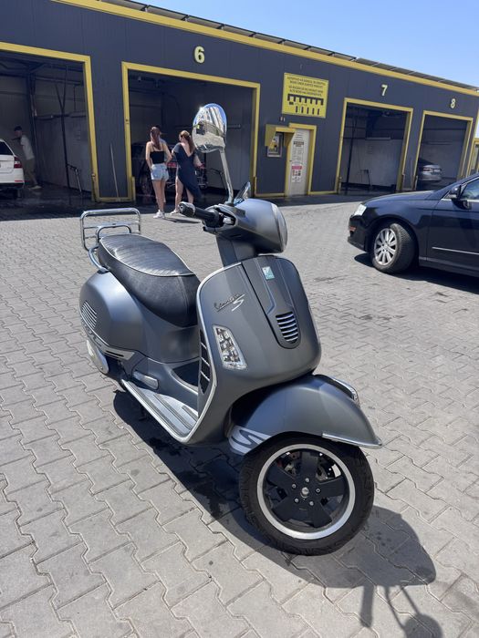 Vand Vespa 300 GTS