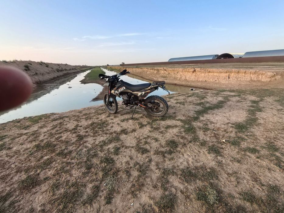 Продам мотоцикл улар F7PRO