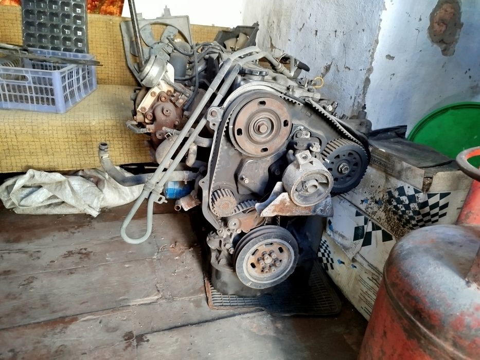 Двигатель RF2A без навесного