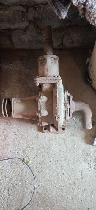 Насос для водораздатчика