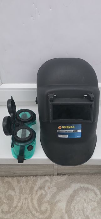 Срочно сварочные очки  щиток торг.