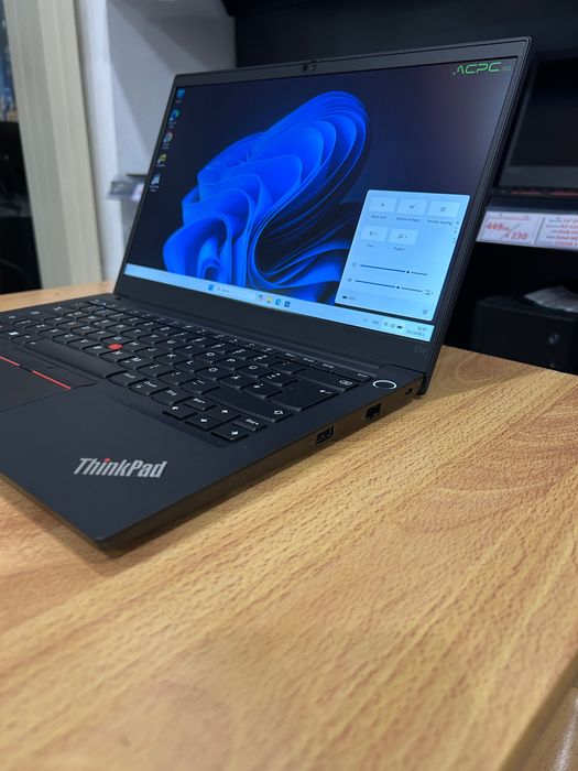 Като нов! Лаптоп Lenovo E14 Gen2 i5/16GB RAM/256GB с 3 мес. гаранция!