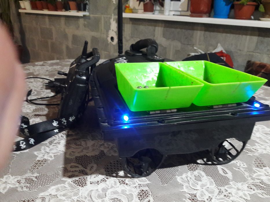 Flytec лодка за захранка Шаранджийска и др.