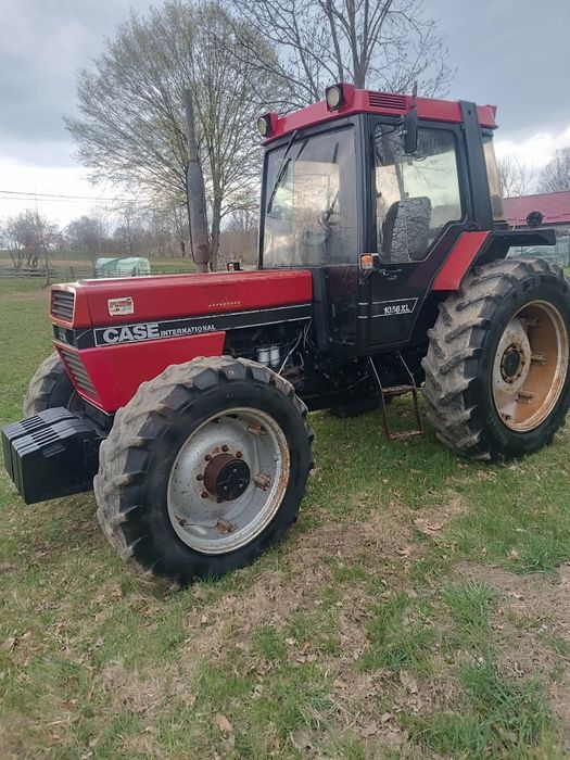 Vând tractor Case Ih Internațional  1056 Xl 4x4 dtc