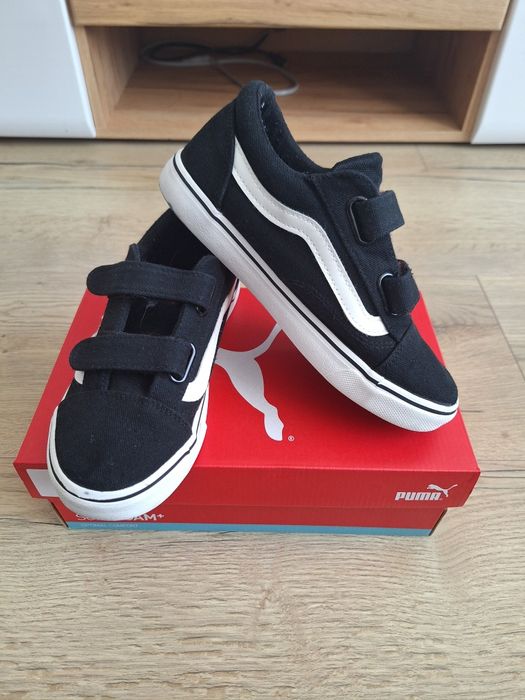 Детски гуменки и бели кецове НМ