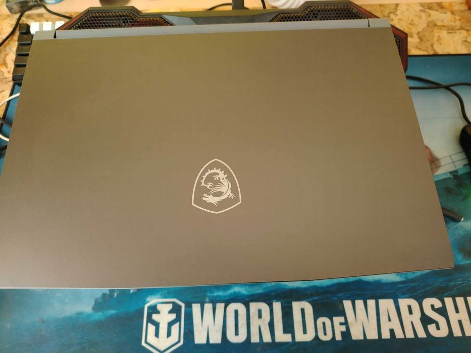 Гейминг лаптоп MSI Thin 15 в гаранция спешно