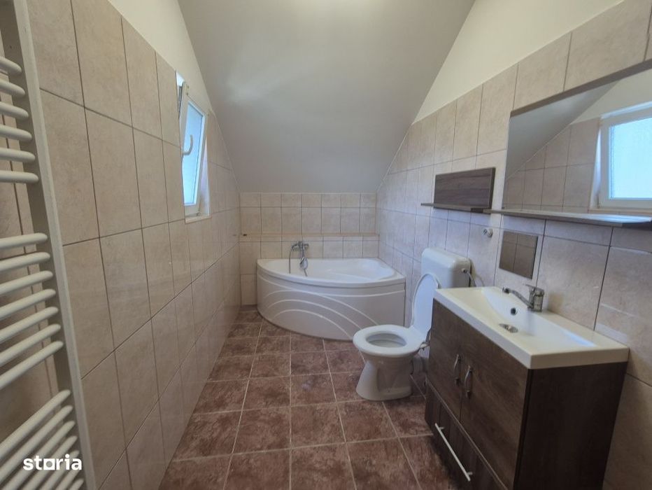 Vila 4 camere, Stefanesti, pasarela