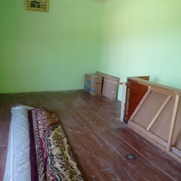 Tikuv mashinasi sotiladi