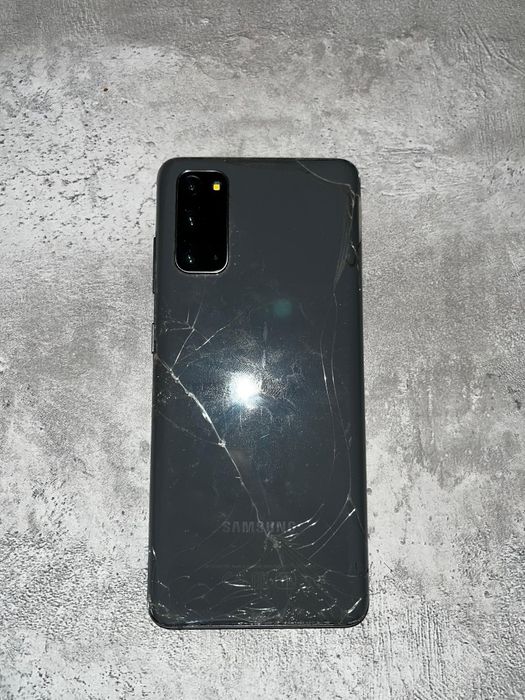 Самсунг s20 128гб