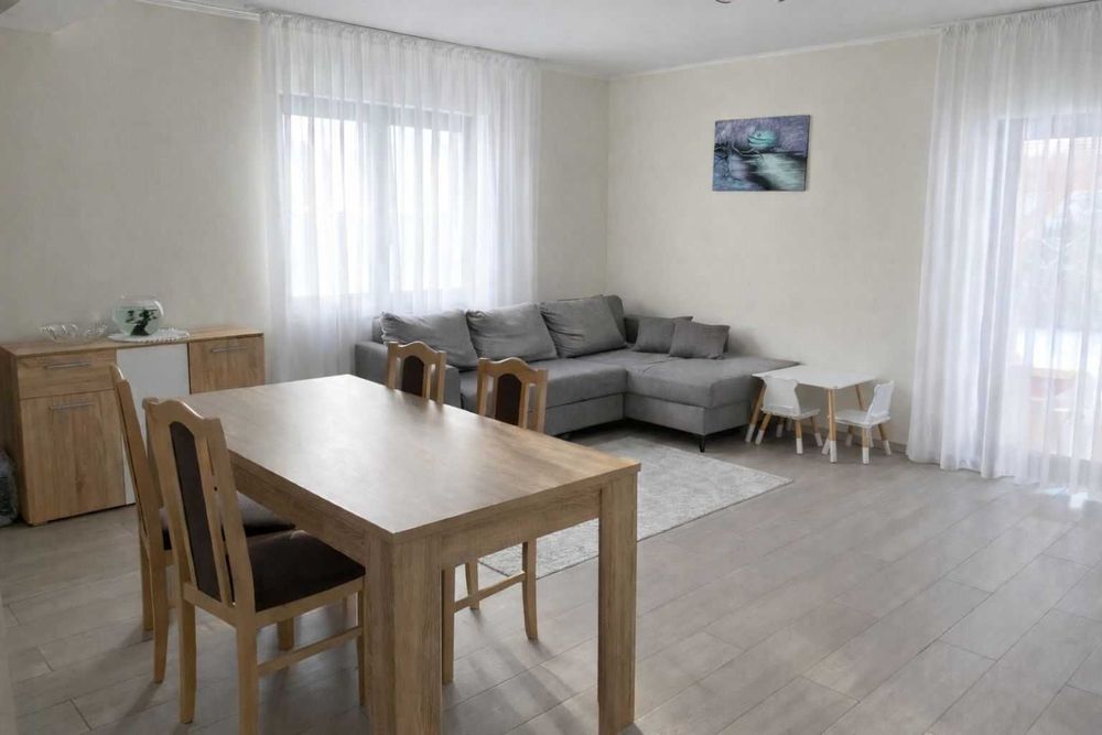 Vând casă în Satu Mare, zona Bercu Roșu