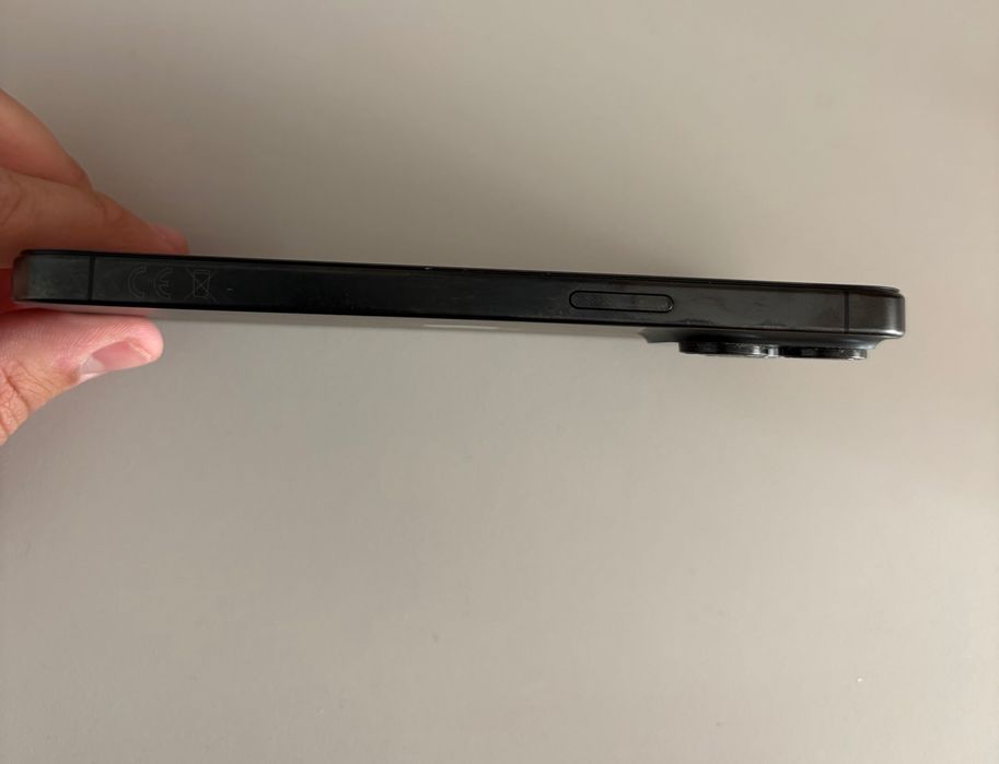 iPhone 15 Pro Max 256GB – Отлично състояние, 89% батерия