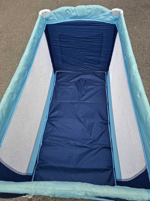 Vând pătuț pliabil