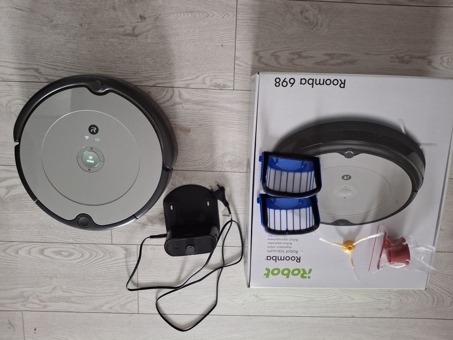 Прахосмукачка Roomba 698
