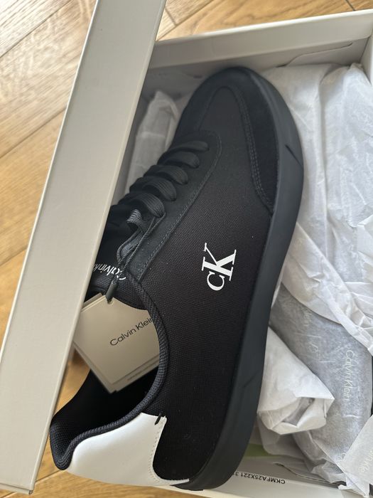 Adidasi Calvin klein 43