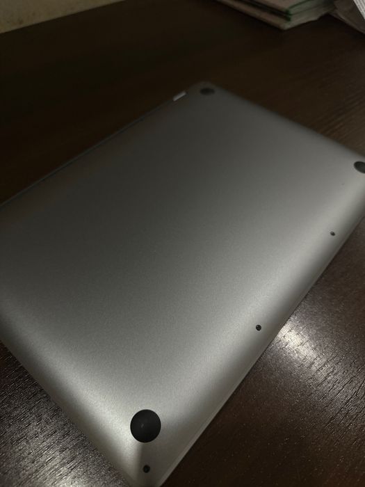 Macbook m2 pro 97%