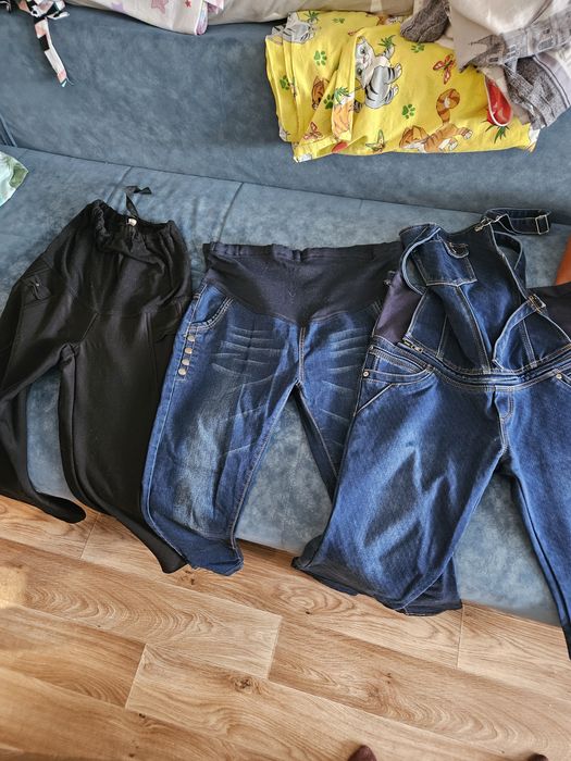 Отдам штаны для беременных и комбензон новый. 48-50.Почти новые.