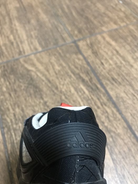 Кроссовки детские