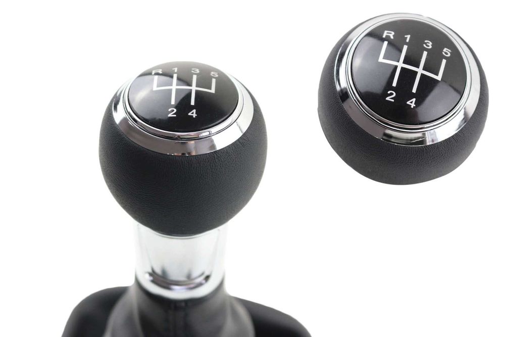 Кожена Топка за скоростен лост с Маншон за Ауди Audi A3 S3 8P 5/6ск.