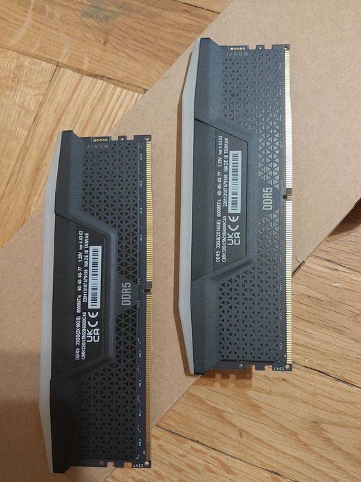 32GB 6000MT/s CL40 - Corsair Vengance RGB (XMP)