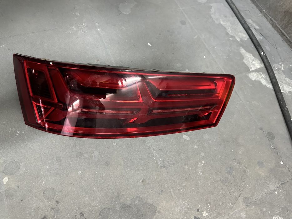 Vand lampa stop stg audi q7 dinamic