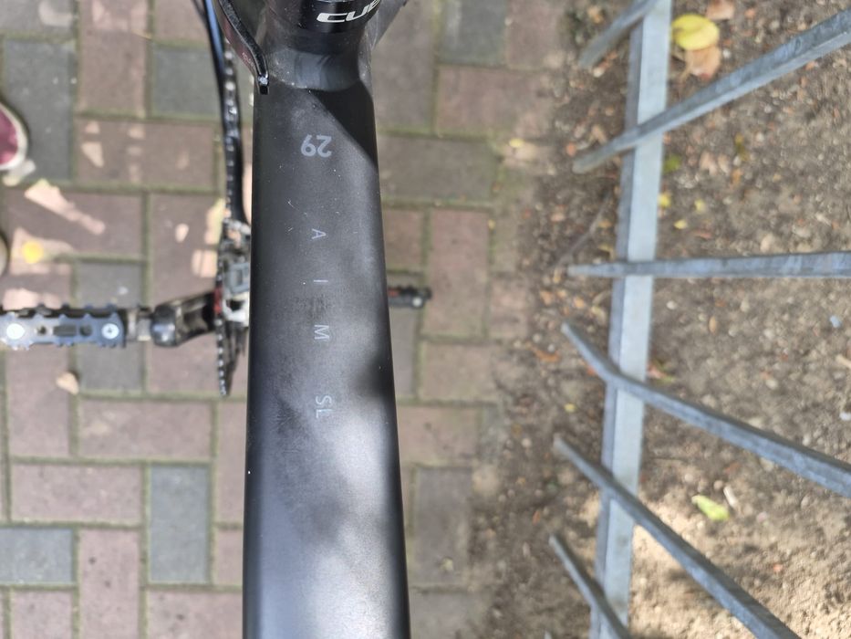 Bicicleta Cube AIM SL 29'