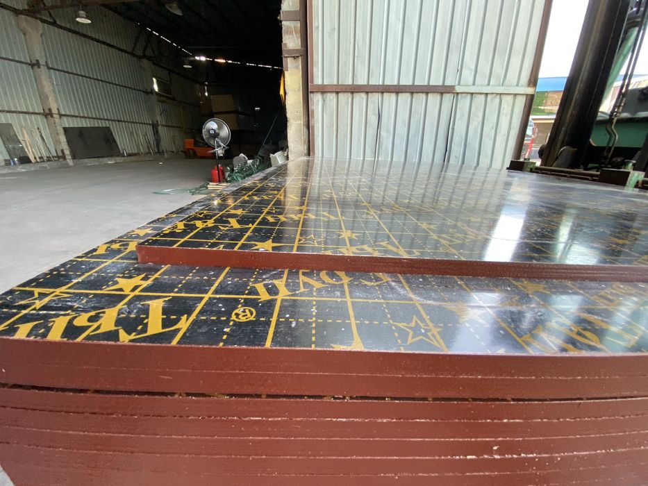 Фанера ламинированная