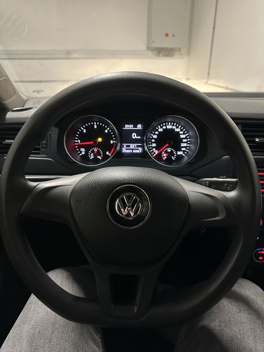 Vand VW Jetta 2016 2.0 TDI