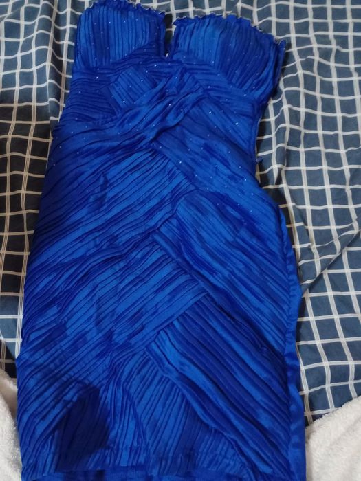 Елегантни рокли за вашата вечер .