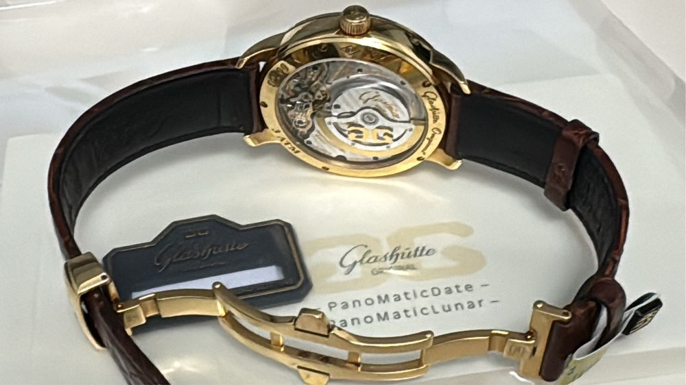 Золотые часы Glashutte PanoMaticLunarXL