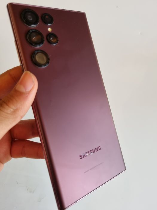 Samsung s22 ultra ideal