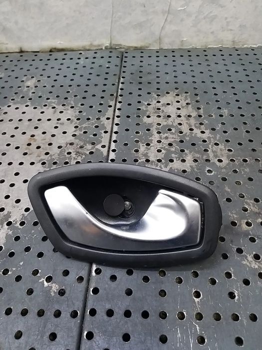 Maner interior usa dreapta spate renault captur 1 j5 h5 806700005r